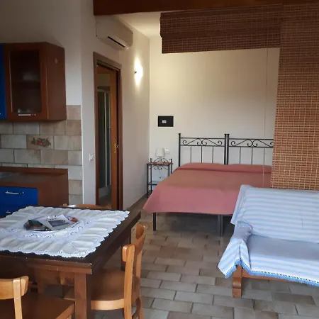 Bauernhof Paradisoincollina Ss *