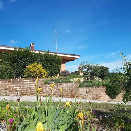 Bauernhof Paradisoincollina Ss *